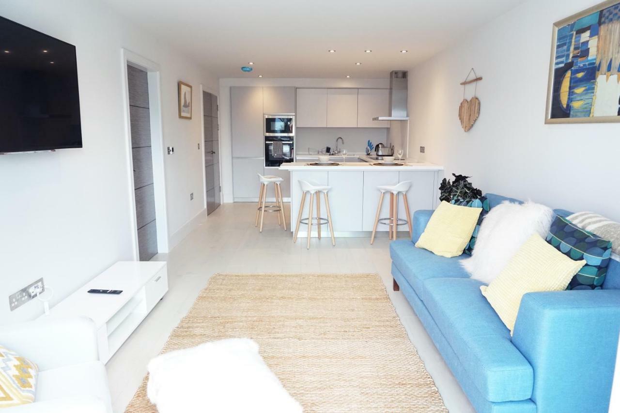 Saltwater Suites At Fistral New Quay Eksteriør bilde