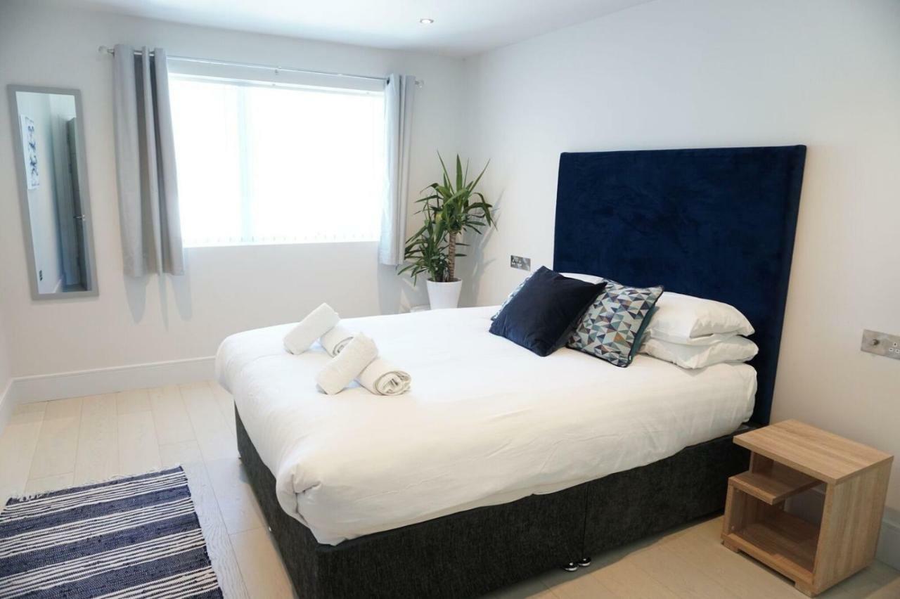 Saltwater Suites At Fistral New Quay Eksteriør bilde