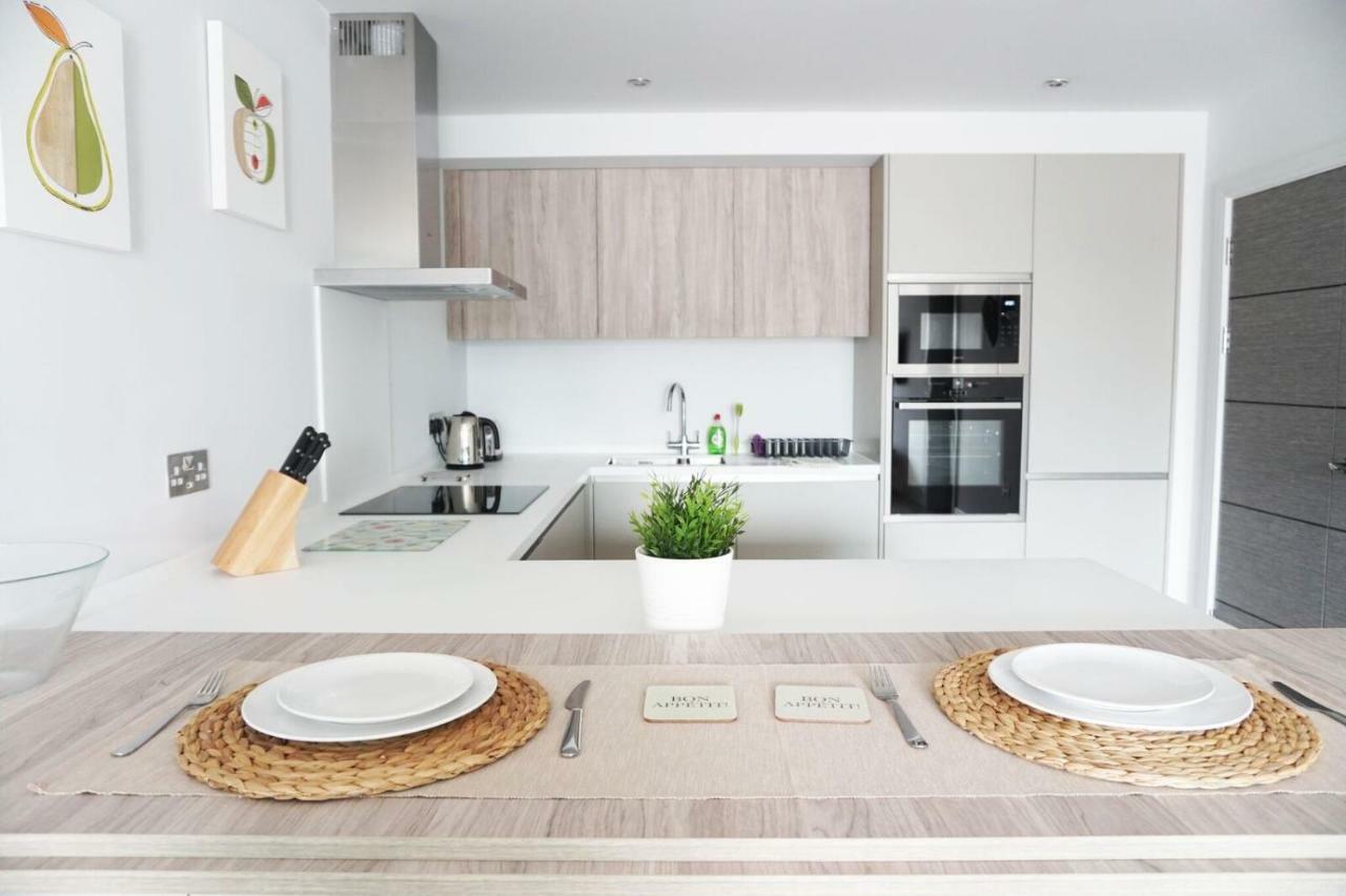 Saltwater Suites At Fistral New Quay Eksteriør bilde